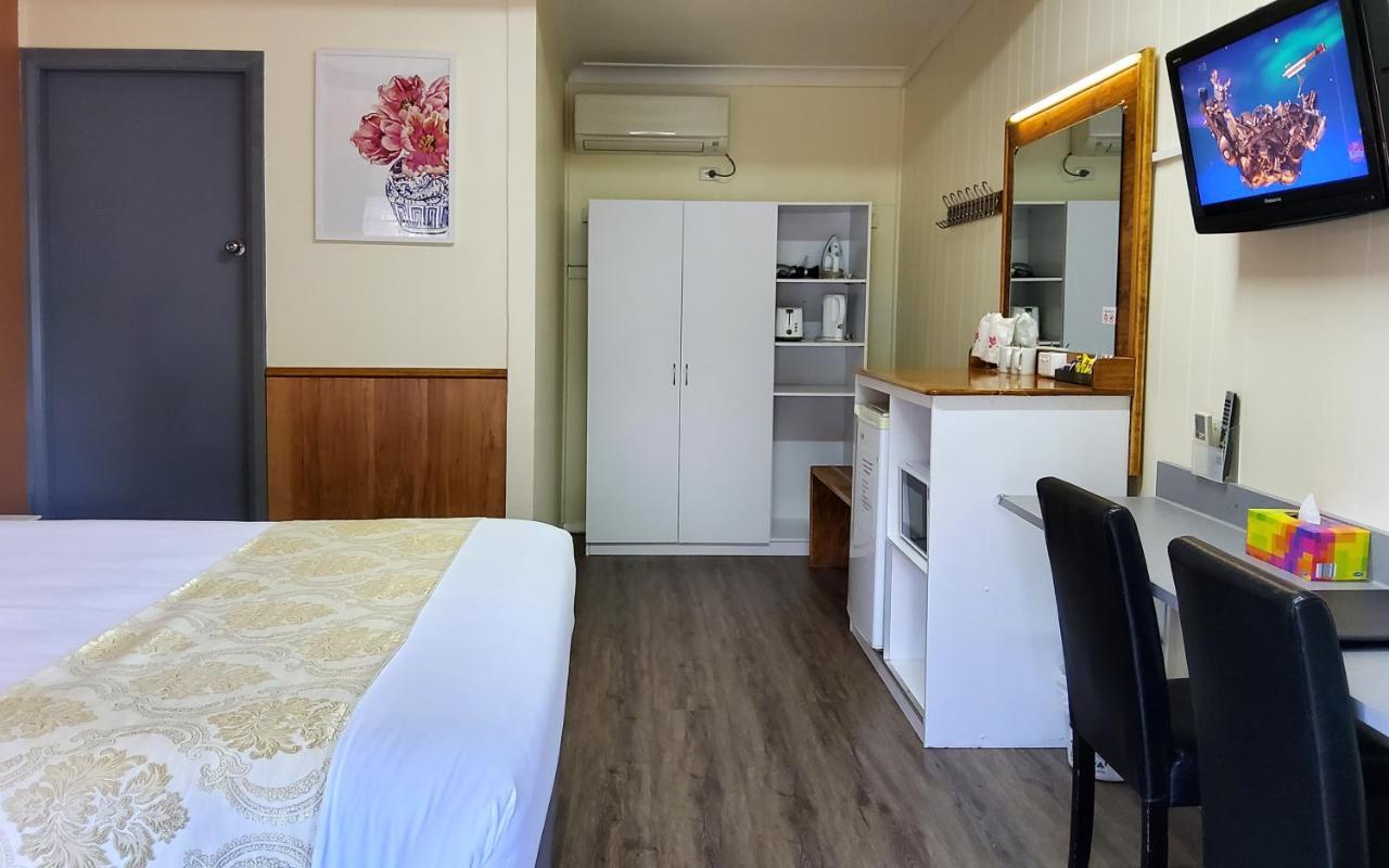 Highway Motor Inn Taree Exterior foto