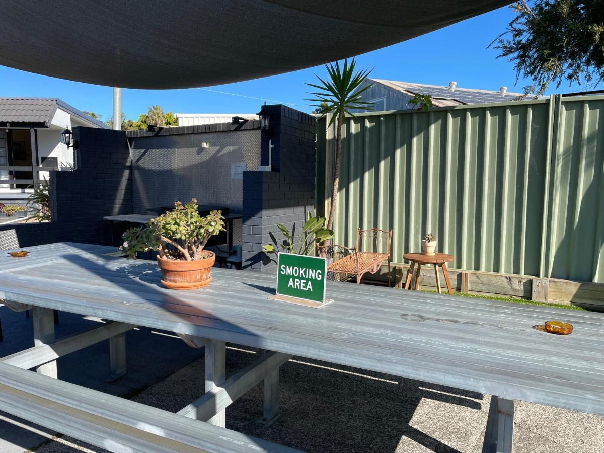 Highway Motor Inn Taree Exterior foto